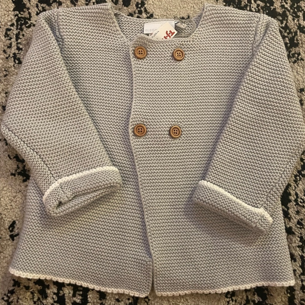 Elegant baby cardigan